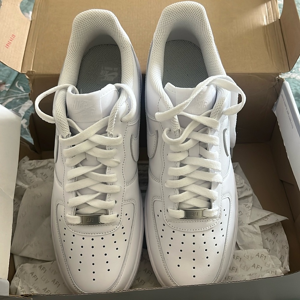 NWT Nike Air Force 1 ‘07 - Men’s size 10/Women's size 11.5 brand new
